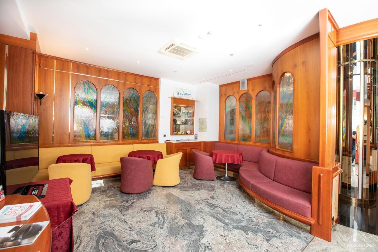 Hotel Posta 코마노테르메 외부 사진